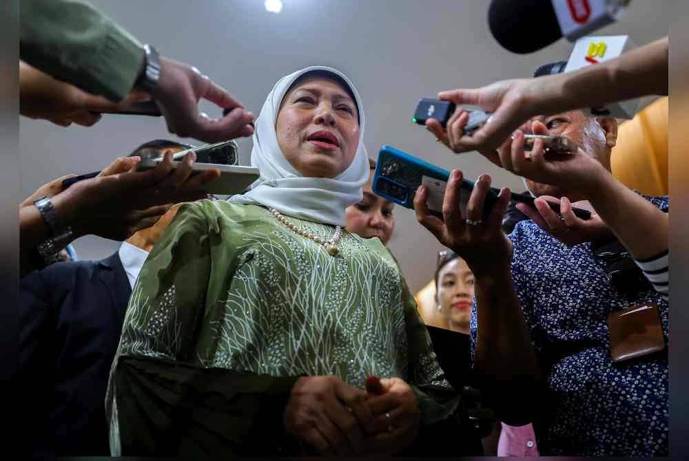 Nancy said no matter how busy a husband is, as a partner, they need to take note of their wife's situation after childbirth because the hormones in their bodies will change, which can affect their emotions. - Photo by Bernama