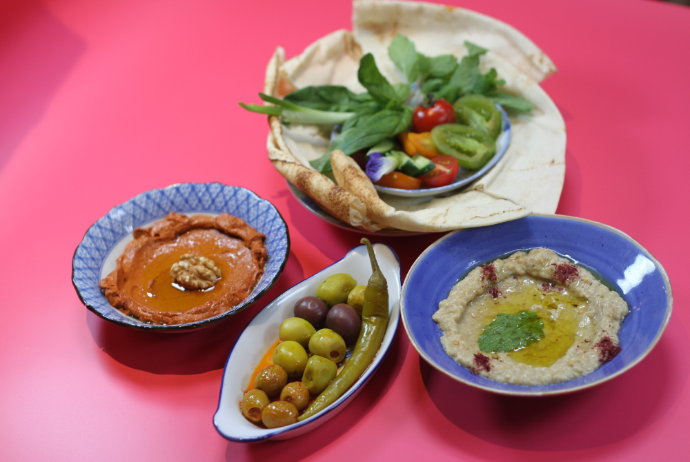 Muhammara - Red pepper and walnut dip
Mutabal - Eggplant dip 