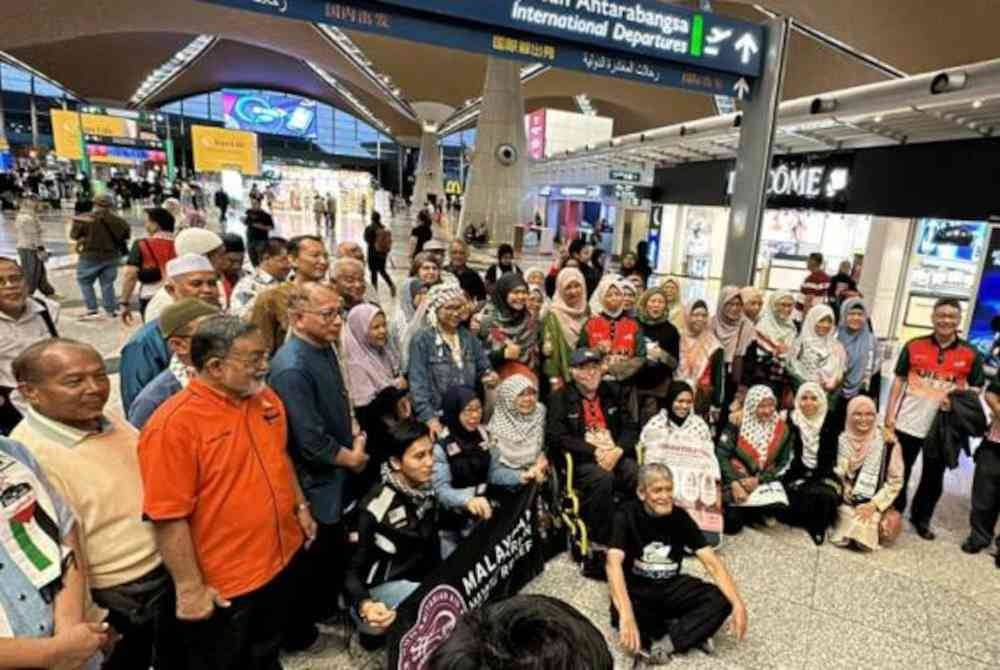 Activists from 30 countries including Malaysia are scheduled to converge in Istanbul on April 18 for final preparation in conjunction with the 'Break the Siege of Gaza Freedom Flotilla' mission. - Astro Awani's photo