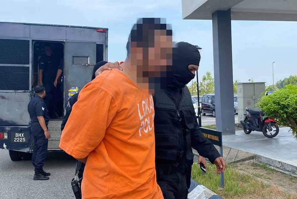 The Magistrate's Court extended Hafizul's remand for five days from Tuesday to Saturday, as ordered by Magistrate Ahmad Syafiq Aizat Nazri. - Photo by Sinar