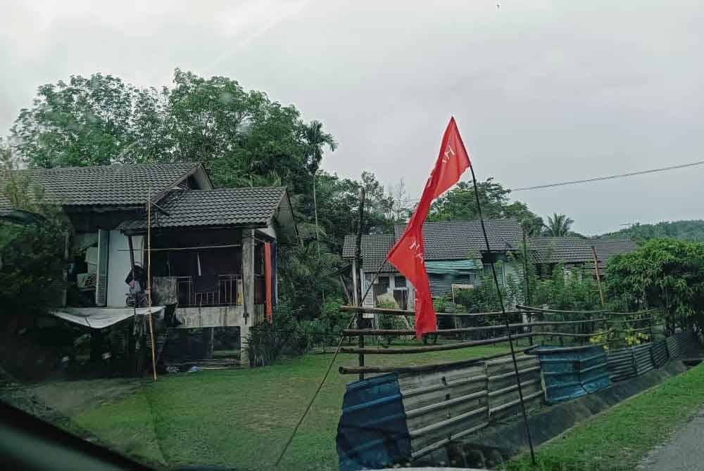 The six Orang Asli villages in the KKB constituency are expected to continue supporting the unity government candidate.