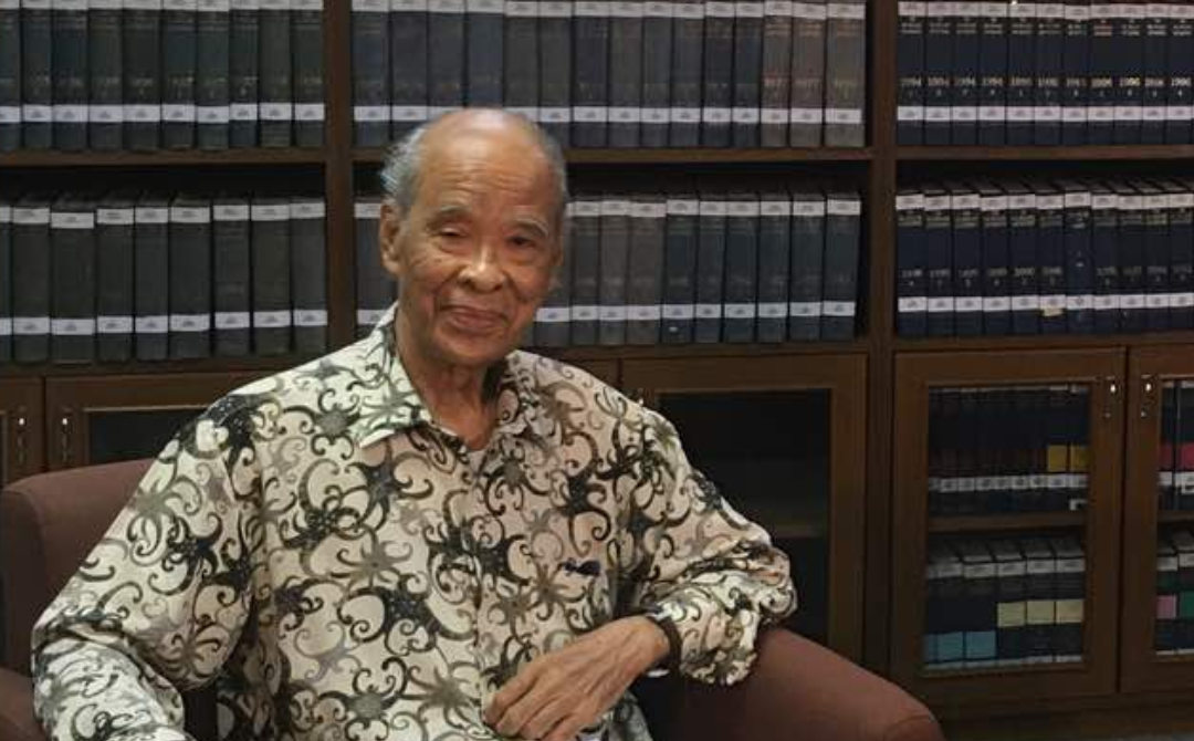 Prof Dato Dr Ishak Haron 