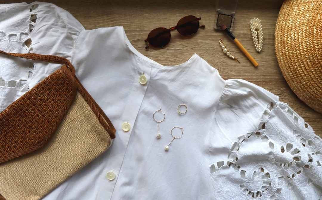 By embracing pre-loved pieces, Claudia Jessie rewriting the rules of fashion with a powerful message in which sustainability is the new must-have accessory. - CANVA