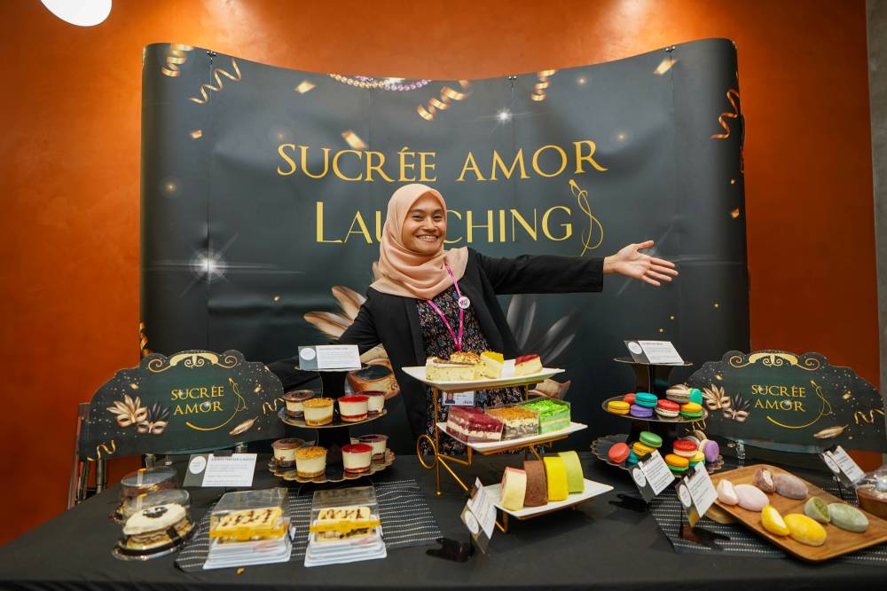 AEON Retail Delicatessen, Bakery and Food Processing Centre head Azidah Alimuddin - Photo by Aeon's management