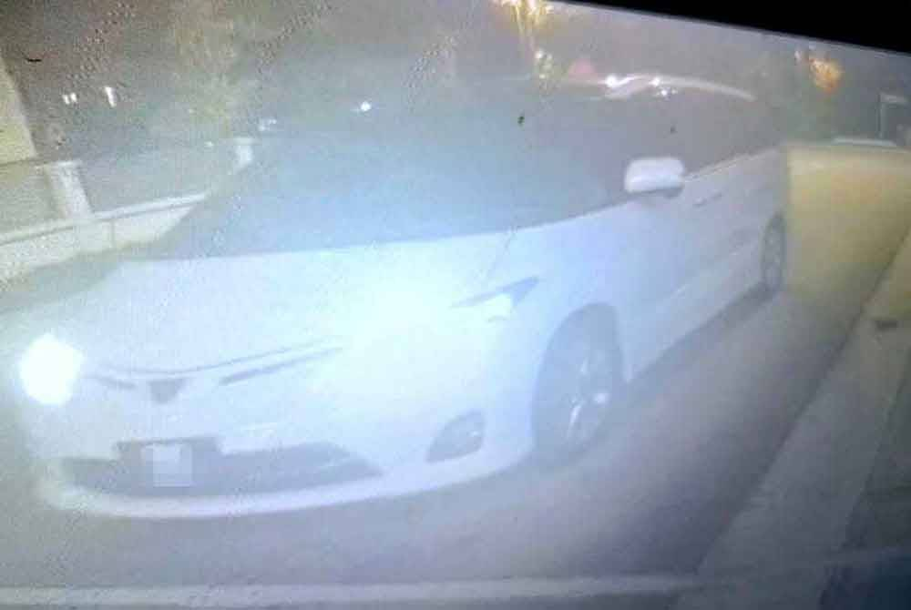 A photo of a footage from a CCTV around the home of the Selangor FC football player which went viral on social media.