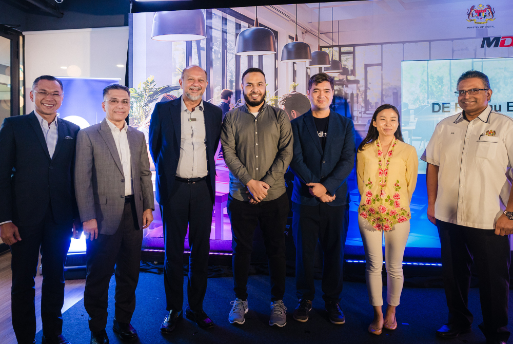 The DE Rantau programme was set up under the Malaysia Digital Economy Corporation (MDEC) to establish Malaysia as the preferred digital nomad hub in Southeast Asia while boosting digital adoption and promoting digital professional mobility and tourism across the country.