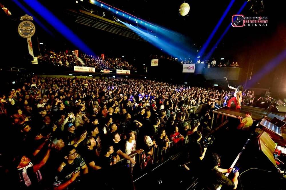 Search KidDin performed 16 songs to a full house of 2000 fans at their Gemuruh concert at Zepp KL on Saturday. Picture source: Big Stage Entertainment Channel.