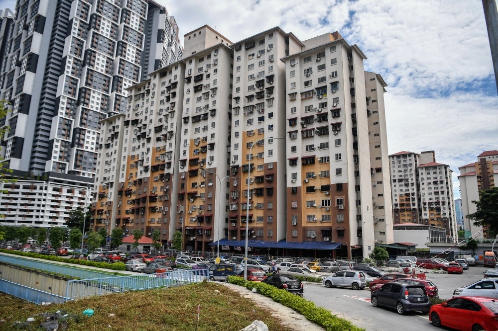 The existing PPRs may not meet the needs of elderly residents, thus posing significant challenges to the government in providing comfortable and safe housing for them. Photo for illustrative purposes only.