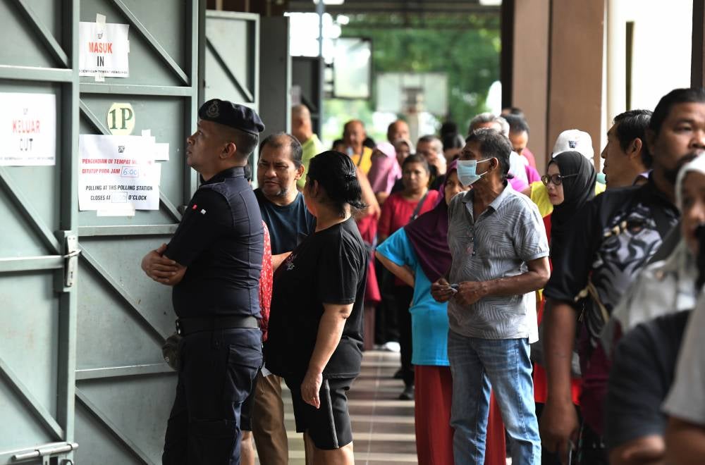 The polling stations will close at 6pm and the vote-counting will take place at the Jawi Community Hall in Taman Desa Jawi here. Photo by Bernama