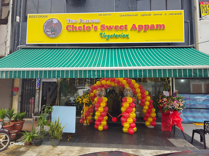 The transition from a humble DBKL stall to a high-end shophouse reflects the growth of Chelochina’s customer base over the years.