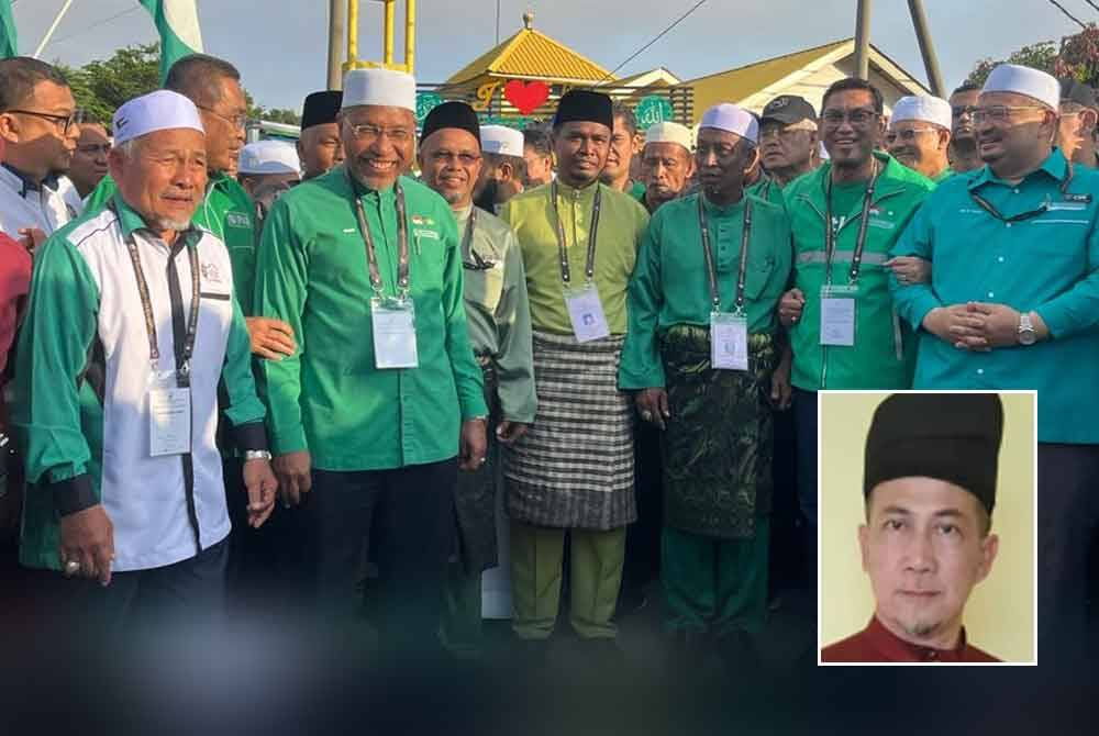 Tuan Ibrahim (front, left) leads the procession accompanying Mohd Rizwadi (fourth from right) during the nomination day on Saturday. Inset: Nur Azuki
