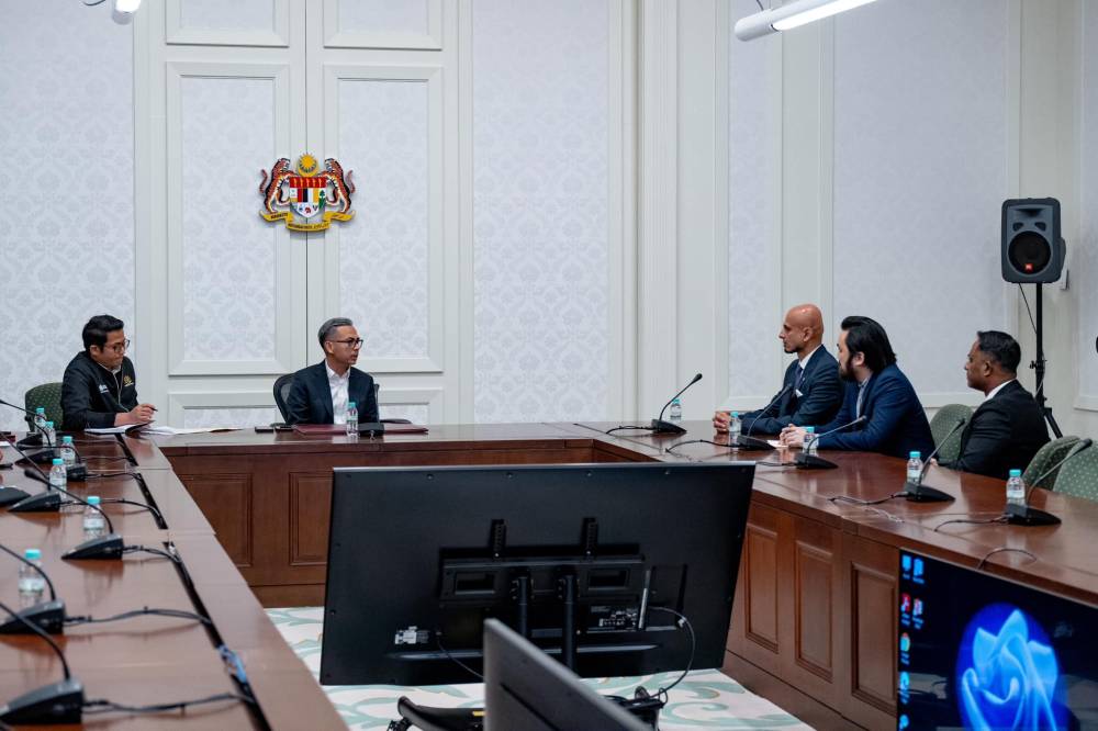 The meeting was also attended by Communications Minister Fahmi Fadzil and Malaysian Communications and Multimedia Commission (MCMC) chairman Tan Sri Mohamad Salim Fateh Din. - Photo credit: PMO Malaysia/Facebook