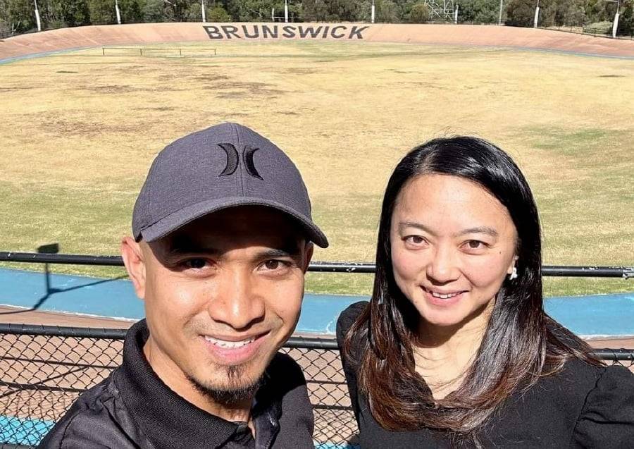 Yeoh (right) prioritises Azizulhasni’s well-being after Paris Olympics disqualification - Photo credit: Social media
