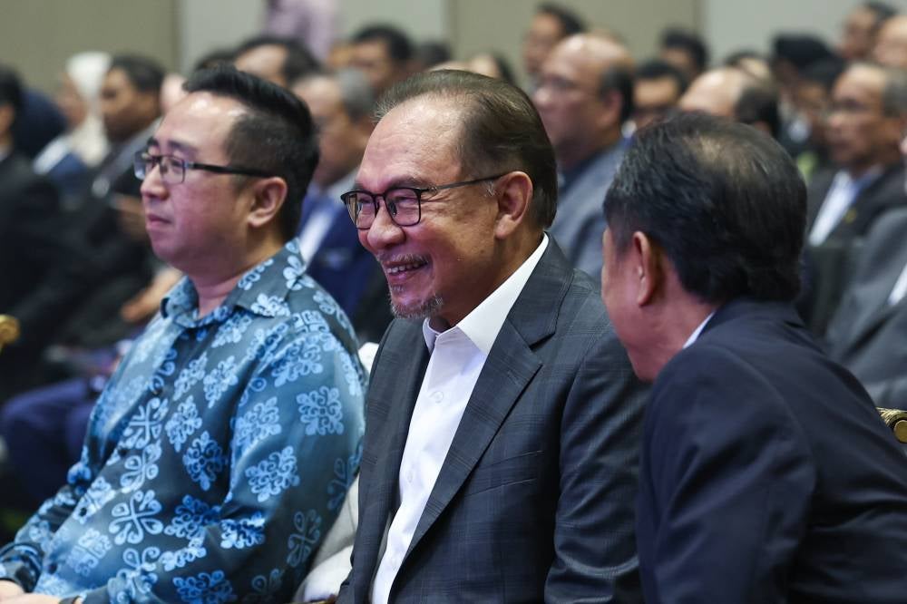 Anwar was commenting on a news portal’s report today which quoted sources as saying that another Cabinet reshuffle is expected to take place, less than a year after the last reshuffle in the administration. - Photo by Bernama