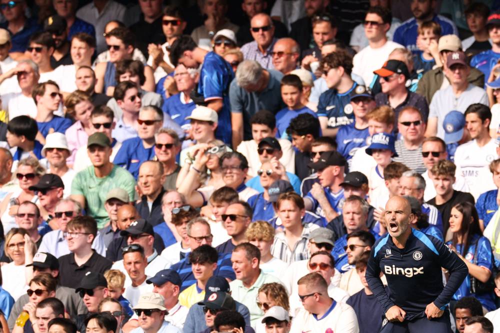 Chelsea's Italian head coach Enzo Maresca gestures and gives indication from the touchline during the English Premier League football match between Chelsea and Manchester City at Stamford Bridge in London on August 18, 2024. (Photo by AFP)