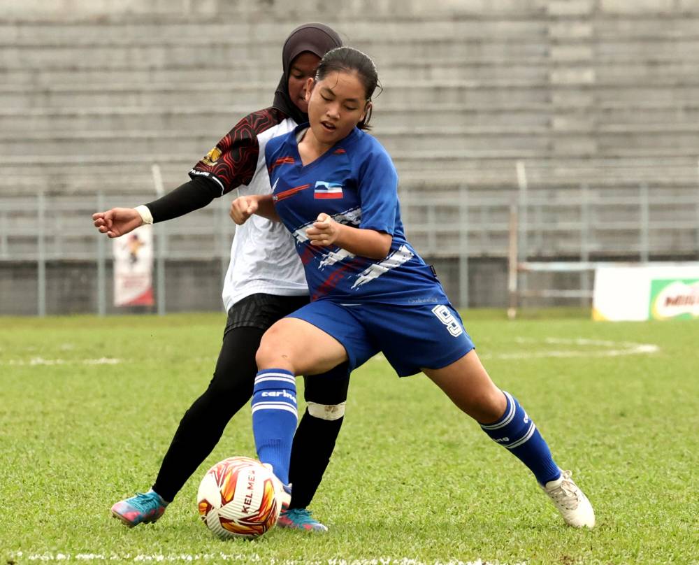 Selangor will face Sabah, who trounced the Federal Territories (FT) 6-0 in the other women's semi-final yesterday. - Photo by Bernama