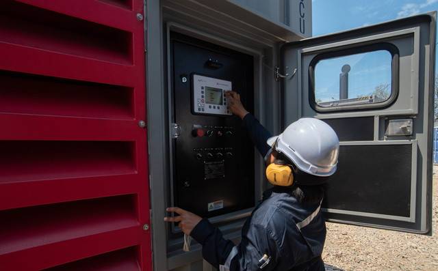 The public is urged to be cautious when engaging in activities near electrical installations owned by Sabah Electricity Sdn Bhd (SESB). - BERNAMA FILE PIX