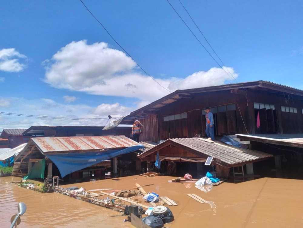 Heavy rains continue to impact various regions across Thailand. Photo: Bangkok Community Help Foundation