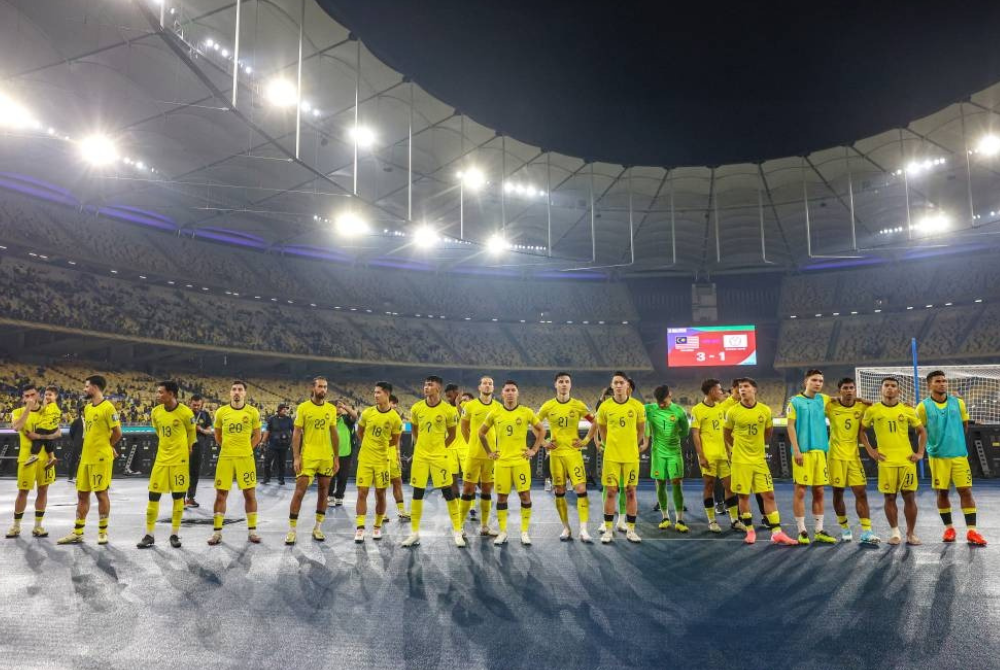 The match against the Philippines will be the first task for Spaniard Pau Marti Vicente after being appointed as the Harimau Malaya interim coach following the sudden and shocking resignation of former coach Kim Pan Gon last month.- Photo by Bernama