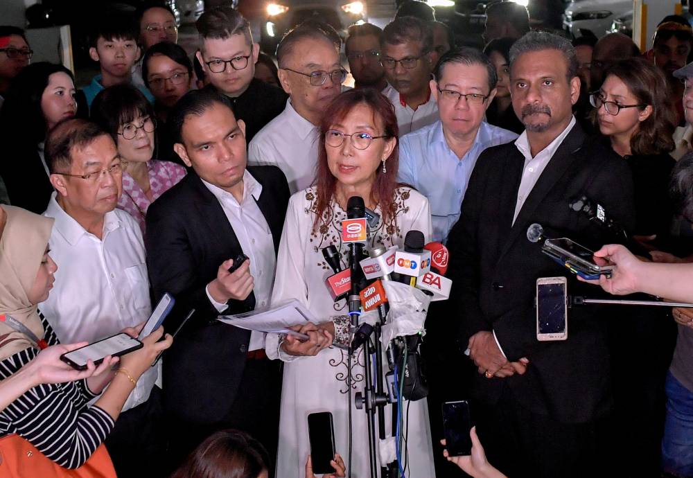 Kok spent approximately 90 minutes providing her statement at the Classified Criminal Investigation Unit (USJT) office in Bukit Aman. - Photo by Bernama