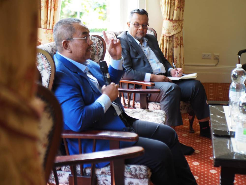 Sanusi also promised to be more cautious in making statements in the future and ensure his speeches align with the courtesy and Malay culture that always has great reverence for the Malay Rulers and the royal institution. - Photo credit: Muhammad Sanusi Md Nor/FB