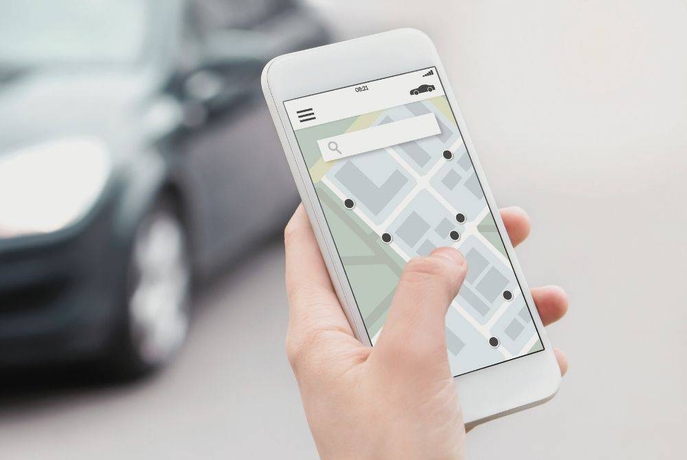 E-hailing services are adopting a pricing model that relies on peer-to-peer negotiations, allowing passengers and drivers to agree on fares upfront. Photo for illustrative purposes only - Canva