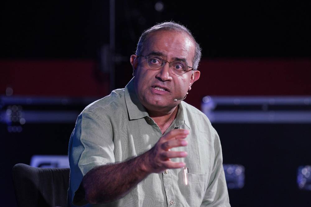 Economist Professor Dr Edmund Terence Gomez during the Wacana English Edition programme entitled "Risky Ventures: Is the Government Putting our Savings at Risk?." - Photo by MOHD HALIM ABDUL WAHID