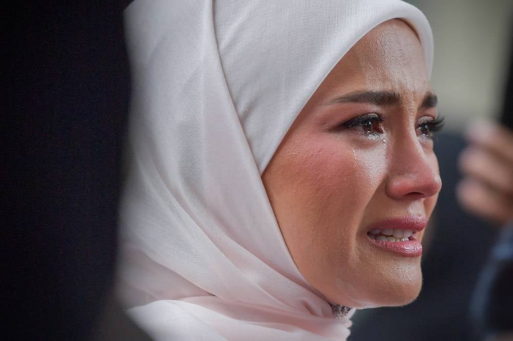 Fazura said that she had earlier kept quiet to protect both her dignity and that of her ex-husband’s, but she felt compelled to speak out after various speculations arose. - Photo by Bernama