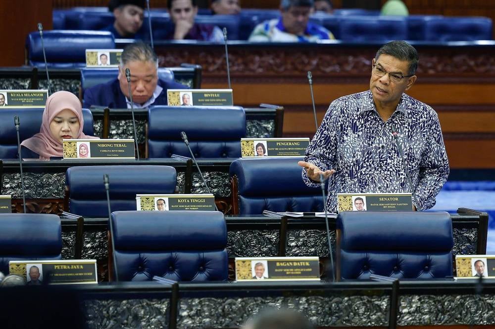 Saifuddin Nasution, in winding up the debate on the bill, gave an assurance that the ministry will decide on all pending citizenship applications, either approving or rejecting them, within 12 months starting today. Photo by Bernama