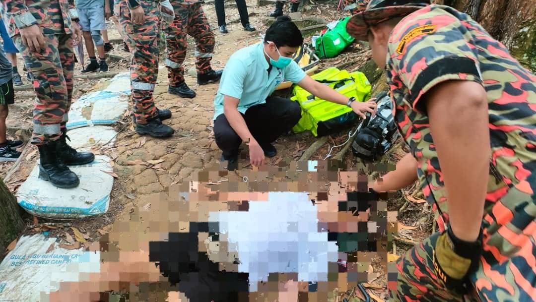 Firemen provided initial treatment but a medical officer who was present at the same location later confirmed that the victim had died