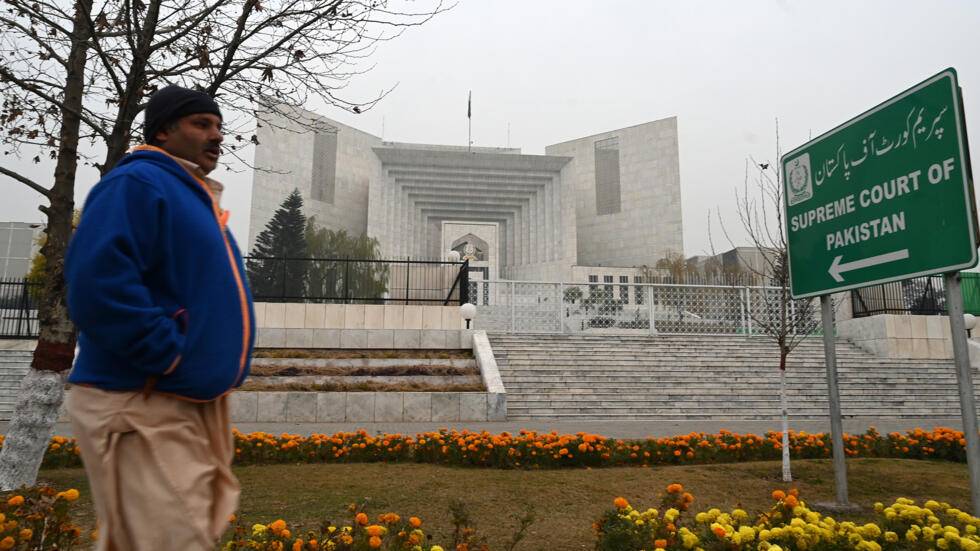 The constitutional amendments will stop the Supreme Court from "interfering" in parliamentary affairs, the government says. - (Photo by AAMIR QURESHI / AFP/ File)