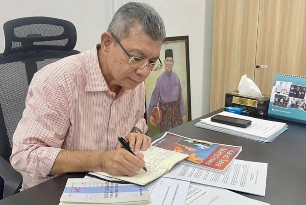 Saifuddin said that Bersatu had already crafted proposals for education reform, which were shared with both the Higher Education Ministry and the Education Ministry. - Photo courtesy of Saifuddin Abdullah/Facebook