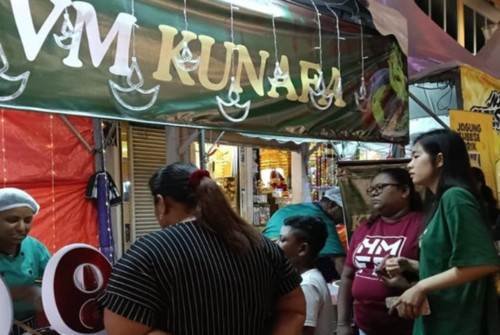 Maheswary said she drew inspiration from popular TikTok influencer Ojennn_aiwahh to make kunafa. - Photo by Bernama