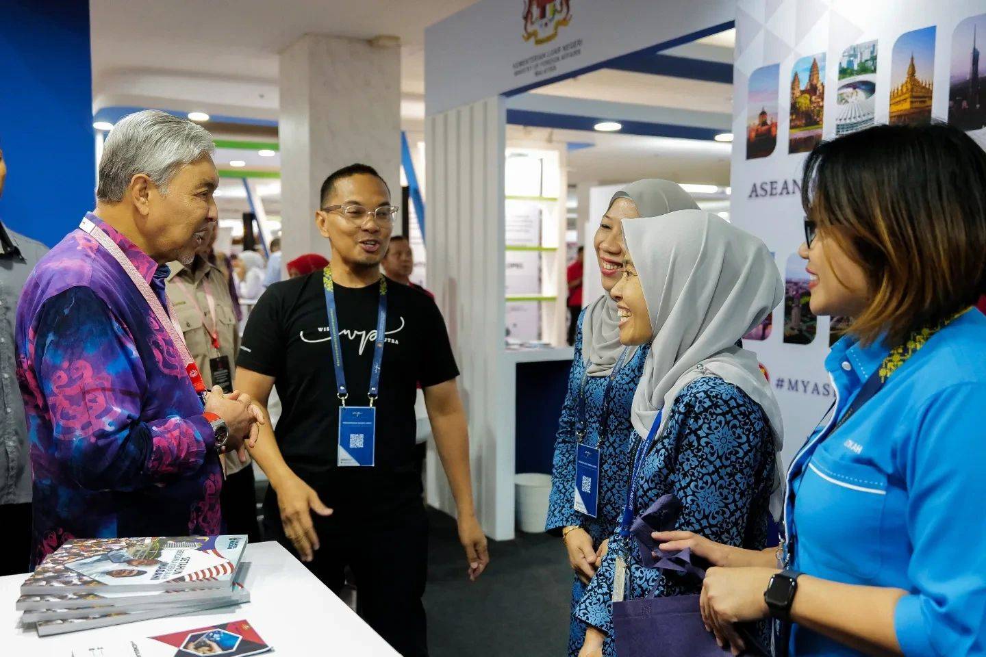 Zahid, who is also the Minister of Rural and Regional Development, said the life experience domain recorded the highest score, at 88.51, which is at a satisfactory level while the lowest score was the environment domain (65.45). - Photo credit: Zahid Hamidi/FB