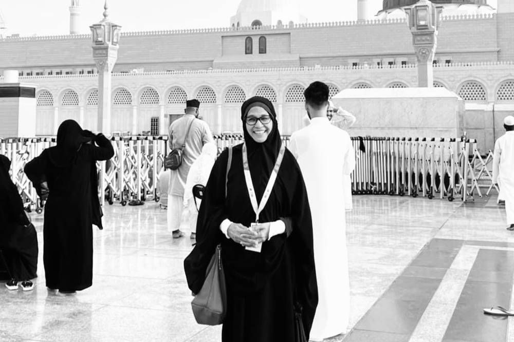 Osmayani Othman, local food blogger known as "The Kitchen Guardian," passed away on Nov 10 at the age of 56 after a battle with acute leukaemia. Photo: Osmayani's Facebook page.