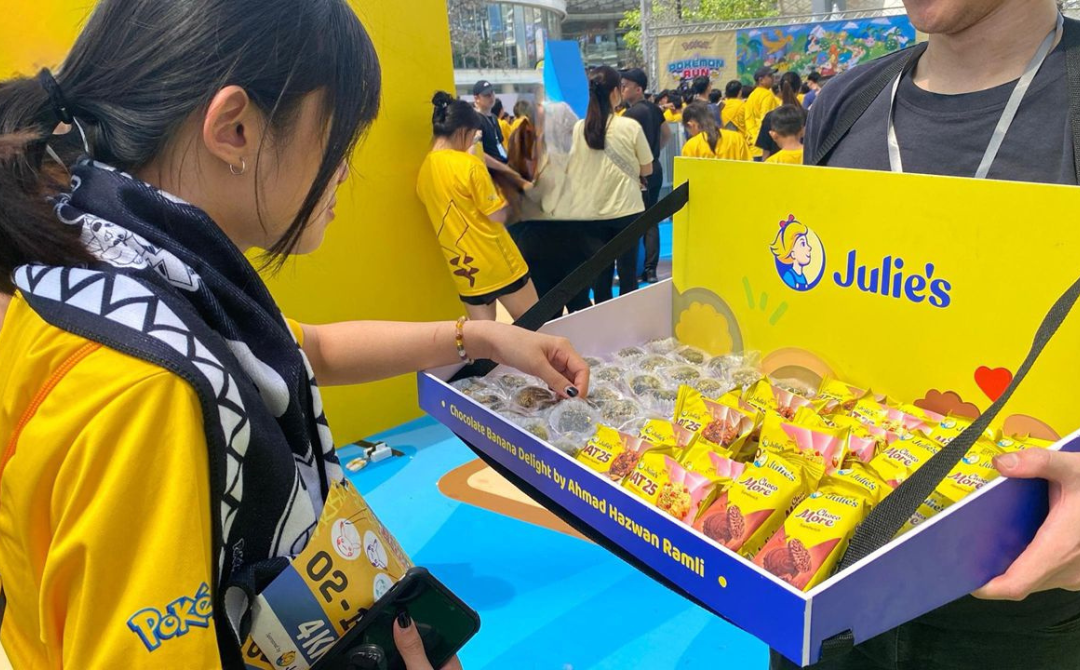 Specially created canapés made from Julie’s biscuits, fuelling runners with a tasty boost during the event - Photo by Julie’s management