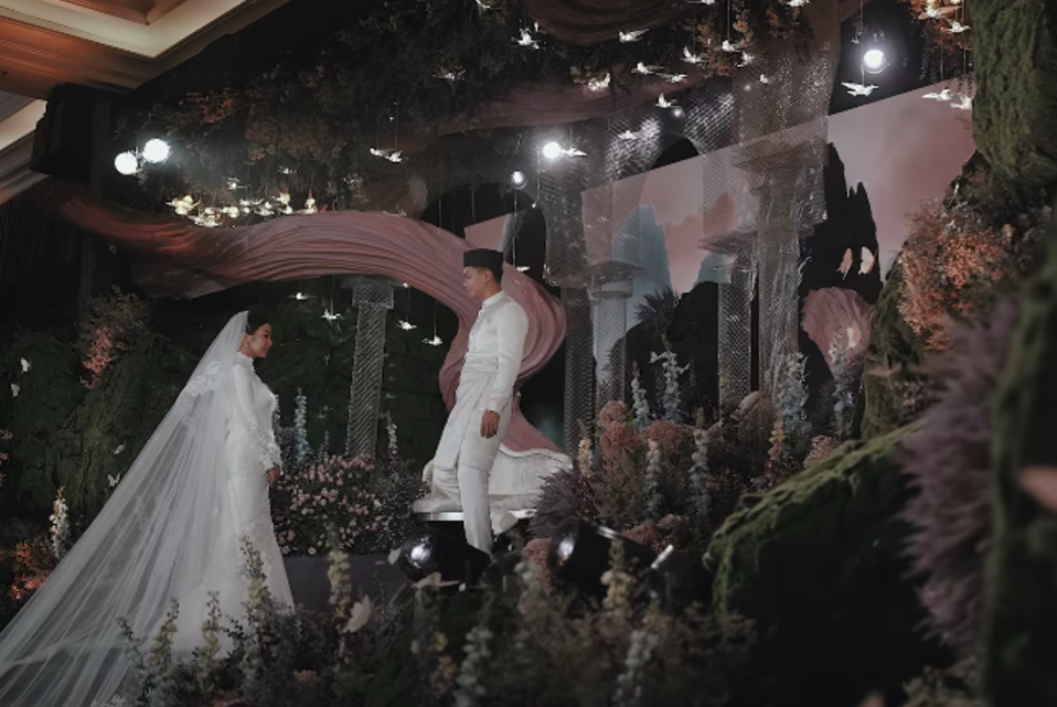 Nina recently married her childhood friend and best friend, Hafiz Osman, in a heartfelt and intimate ceremony. Photo: Instagram @ninaismailsabri