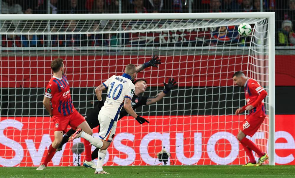 Mykhaylo Mudryk of Chelsea scores his team's second goal during the UEFA Conference League 2024/25 League Phase MD4 match between 1. FC Heidenheim 1846 and Chelsea FC at Voith-Arena on November 28, 2024 in Heidenheim, Germany. (Photo by Alexander Hassenstein/Getty Images/Chelsea Football Club Facebook)