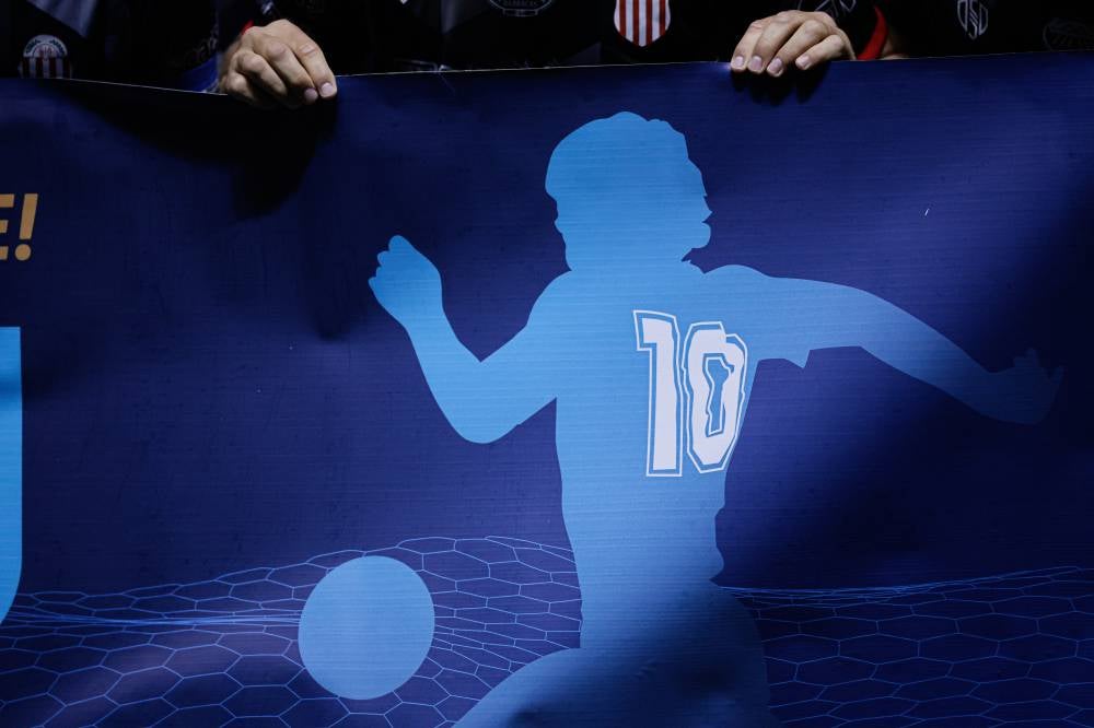 Argentinos Juniors, the club that nurtured Diego Maradona, pay tribute to the football legend during their match against Barracas Central in the 24th round of the local league in Buenos Aires, Argentina, on November 25, 2024. (Luciano Adan Gonzalez Torres - Anadolu Agency)