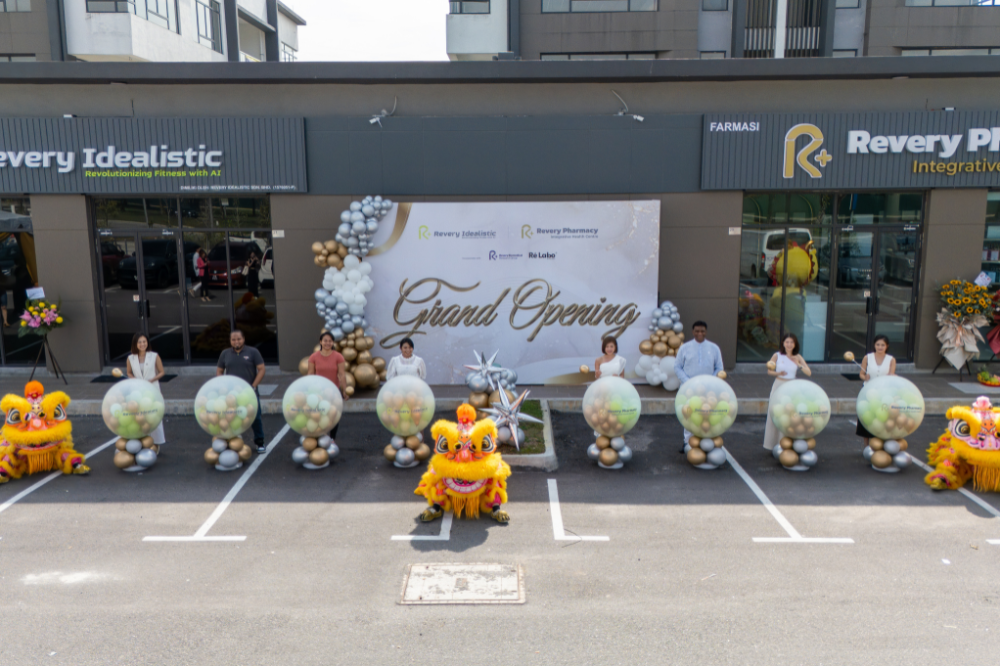 Celebrating Innovation and Wellness! The grand opening of REVERY Idealistic, Malaysia's first AI-powered fitness centre, and REVERY Pharmacy, the pioneering boutique pharmacy powered by ReLabo. A visionary step towards redefining holistic health and fitness under one roof. (from left to right) REVERY chief production officer, Glennie Kuek; chief strategy officer, Aimran; professional trainer, Apira; chief operating officer, Ilyana; CEO, Tiffany Loh; medical advisor, Dr Shawn; chief technology officer, Alicia Wong and chief marketing officer, Claira Lim.