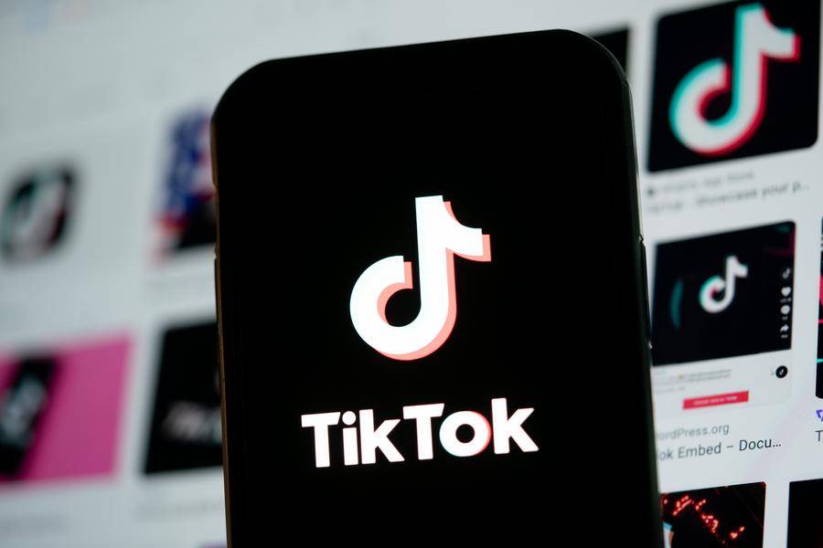 US President-elect Donald Trump on Sunday suggested that he may allow TikTok to continue operations in the United States. - Photo: XINHUA