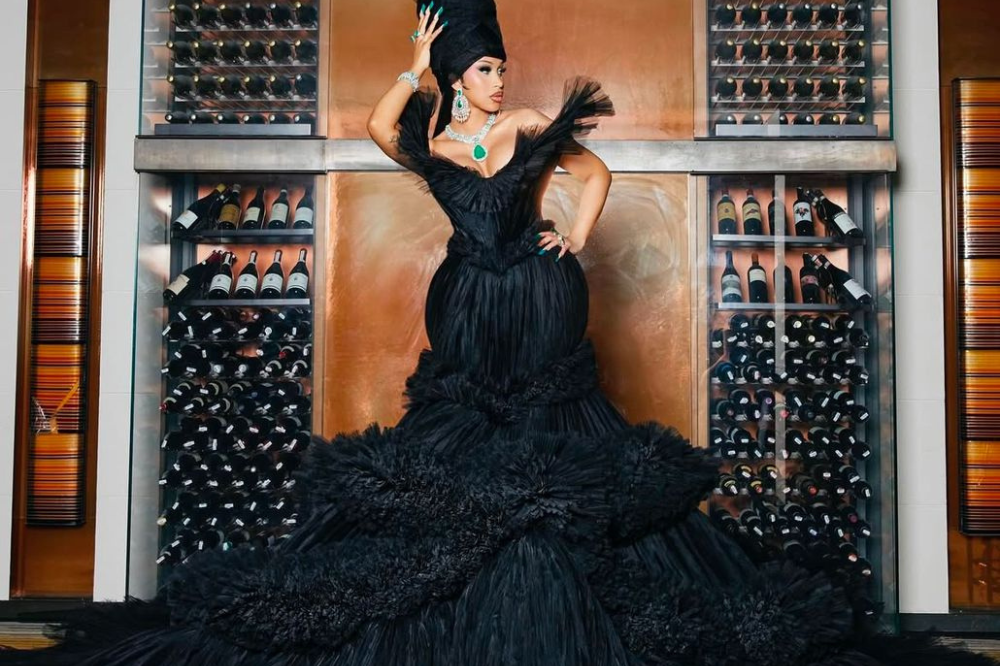 Cardi on @iamcardib on Instagram.