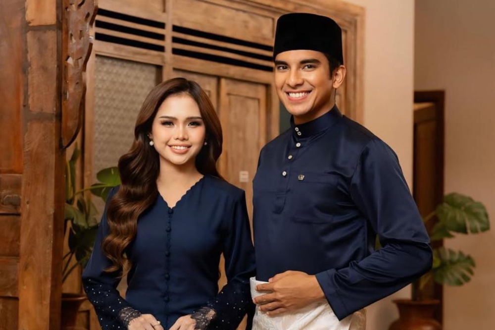 Bella and Saddiq during a PrimaValet Raya photoshoot.