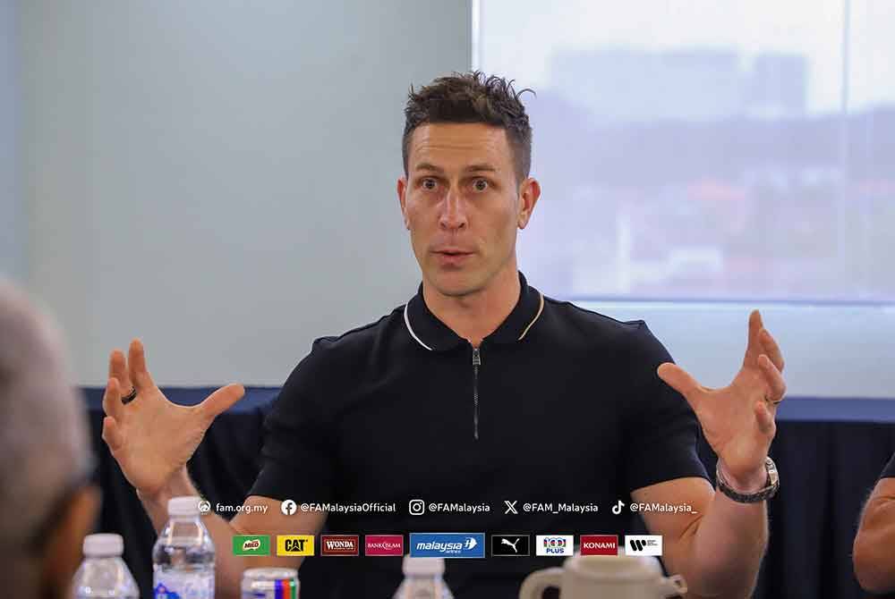 Friend captivated by Tunku Mahkota Ismail's vision in the Harimau Malaya revolution. Photo by FAM