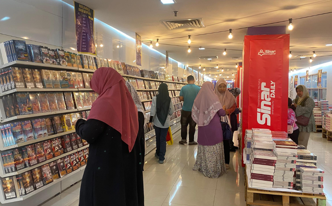 The Karangkraf Warehouse Book Sale is open daily from 9am to 7pm from Jan 24 Feb 2.