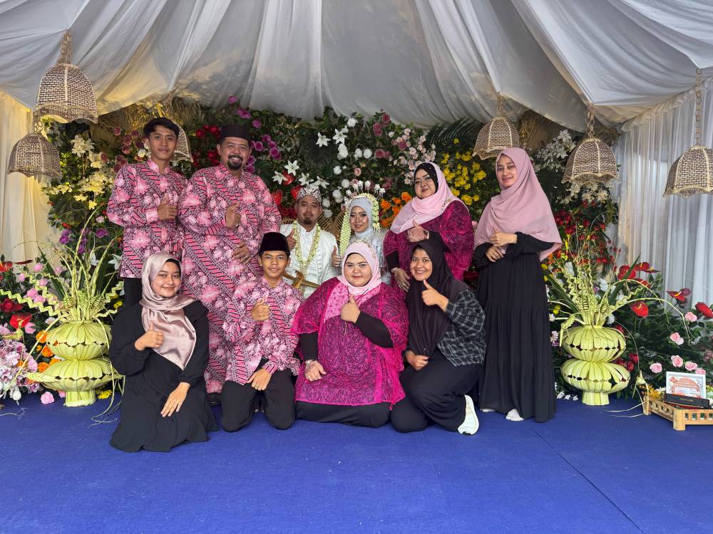 With more than 20 years of experience, Fadila Rahmatika, 40, felt a deep calling to revive the authenticity of Javanese wedding customs. - Photo by Bernama