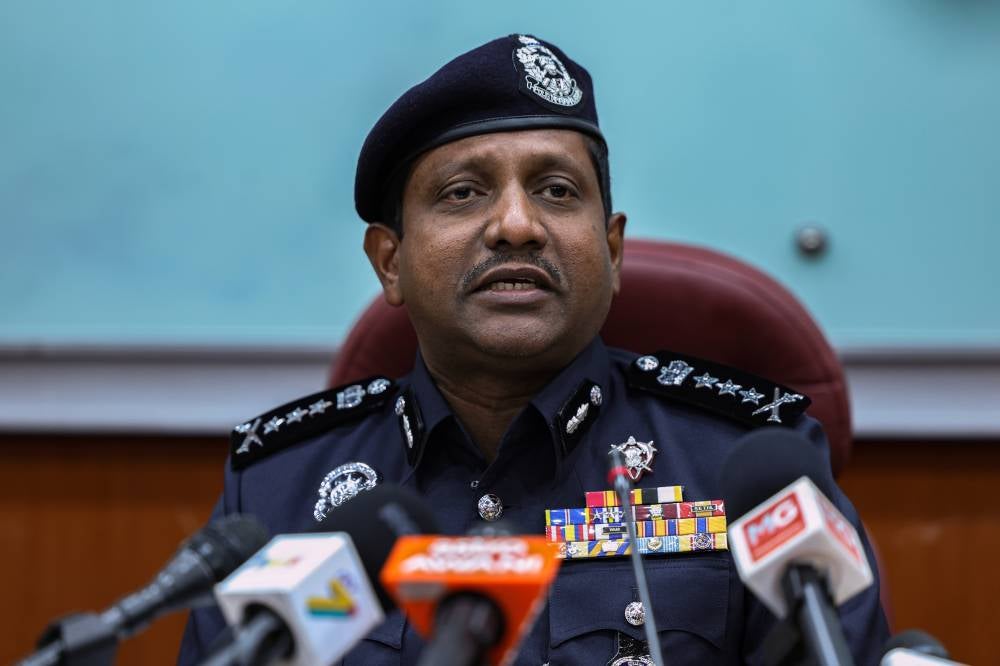 Selangor police chief Datuk Hussein Omar Khan - BERNAMA FILE PIX