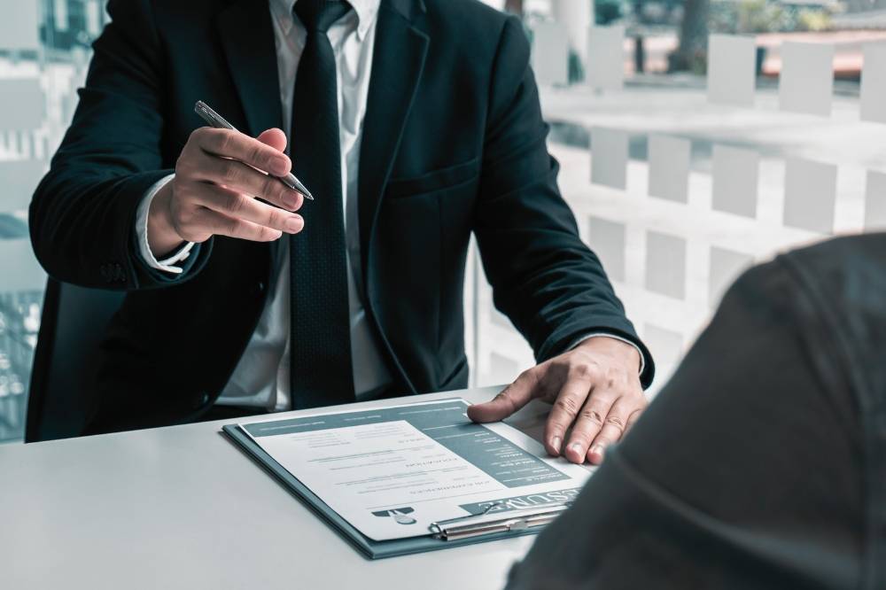 Creating a healthier work environment is not just about boosting productivity, it is about prioritising mental well-being and fostering a balanced workplace culture. Photo: Edited via Canva