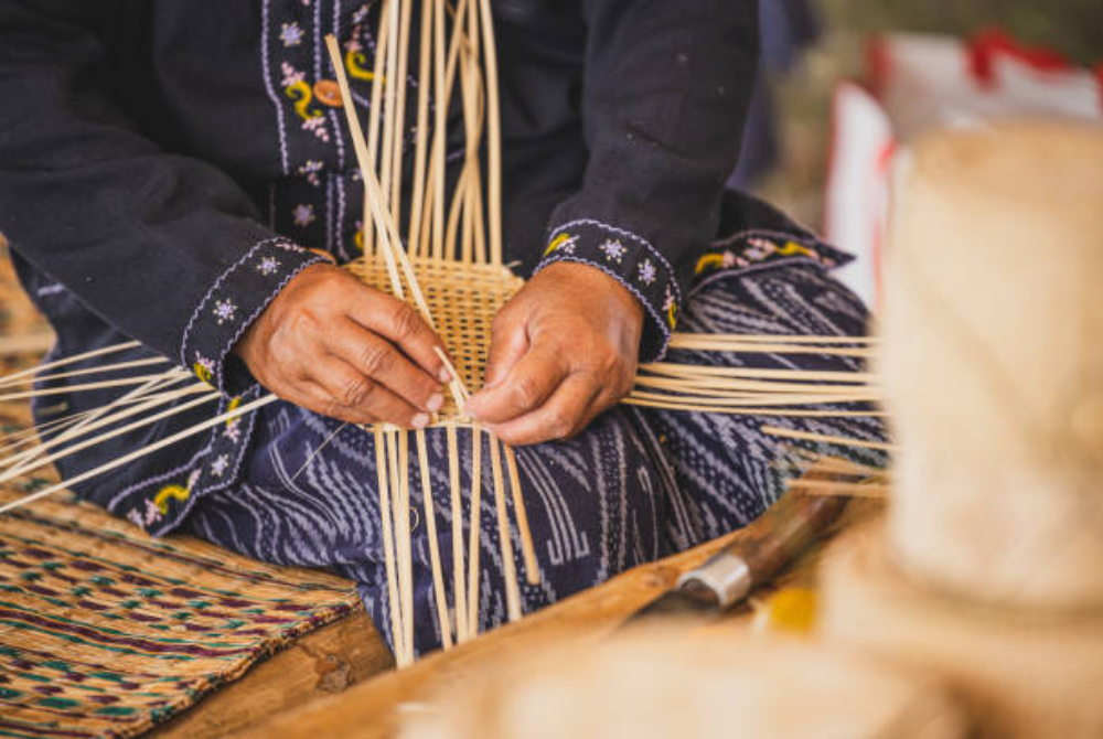 Rattan weaving is the art of crafting baskets, furniture and household items from rattan, a flexible and durable palm vine. Photo: Free stock images 