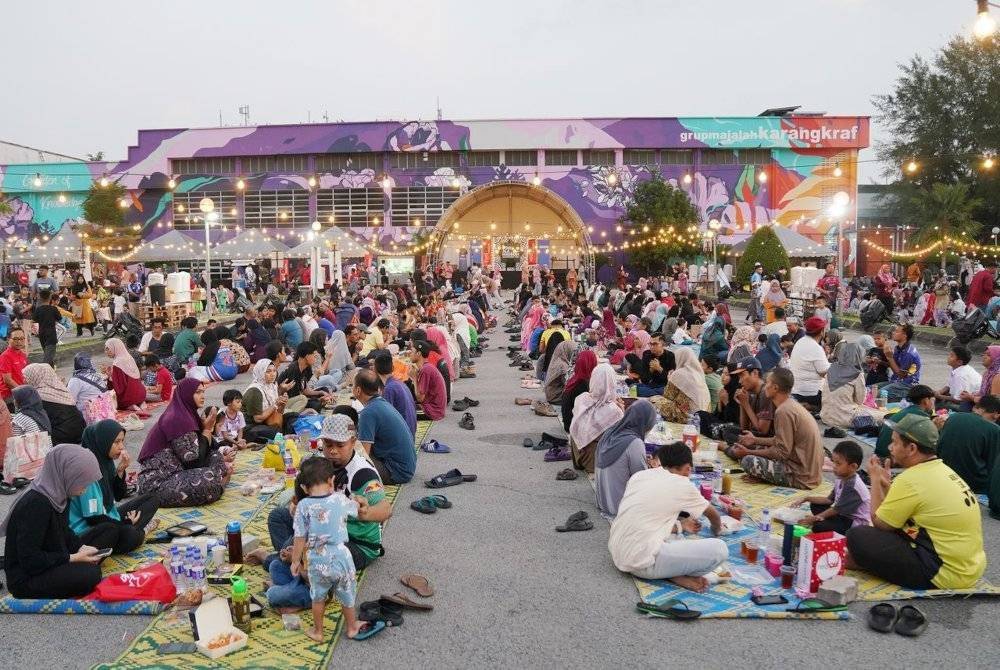 The Iftar Ala Madinah @Karangkraf programme returns this year with the aim of encouraging the practice of charity among the community throughout the month of Ramadan.